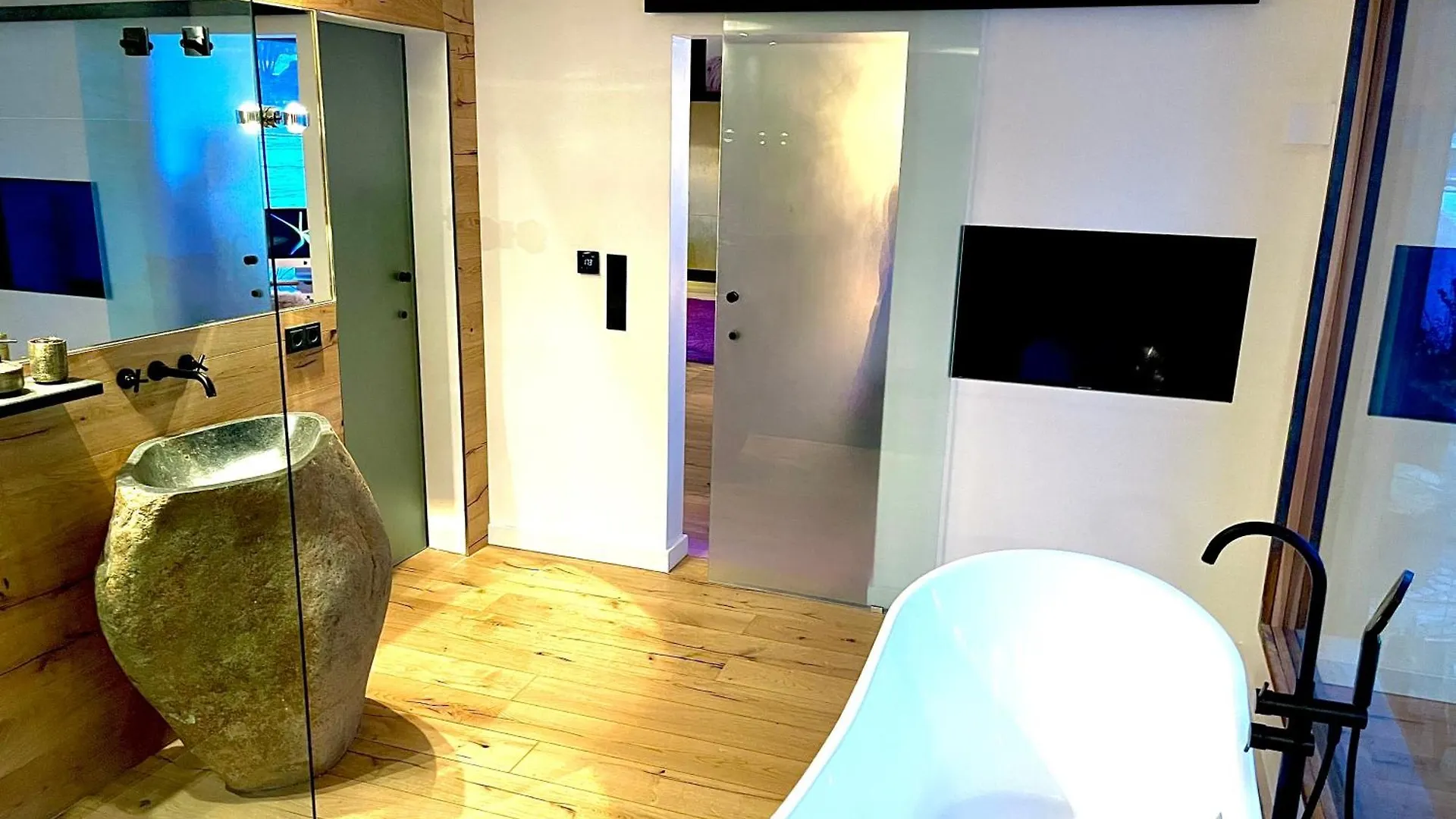 Stylische Alpenlounge Mit Pool, Sauna Und Jacuzzi, Fuer Bis Zu 22 Personen Bayrischzell 0*,  Germany